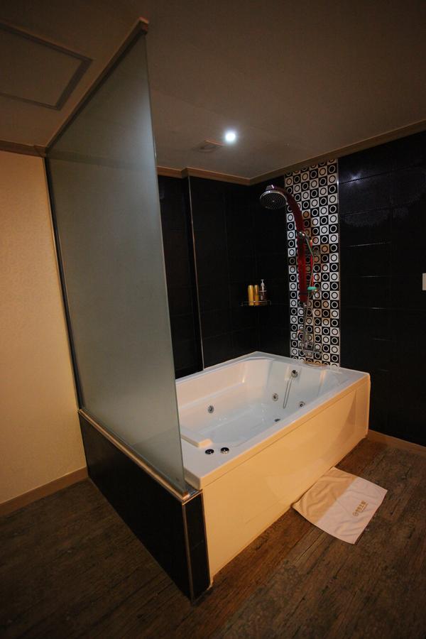 Chuncheon Myeongdong Hotel Exterior foto