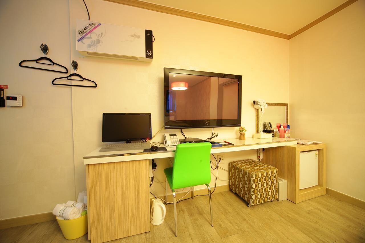 Chuncheon Myeongdong Hotel Exterior foto